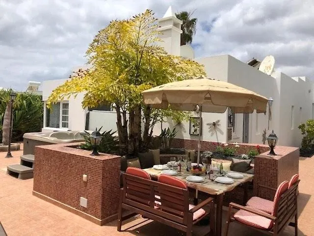 Charming Puerto Del Carmen Villa 4 Bedrooms Villa Tarez Private Pool Close To The Old Town