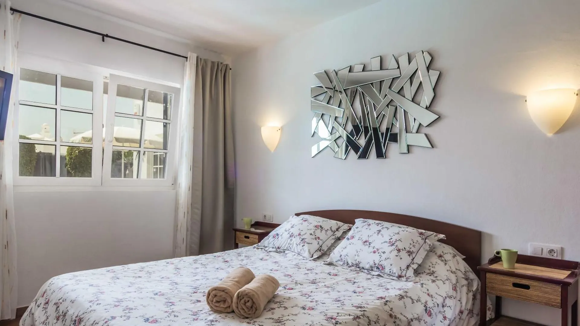 Charming Puerto Del Carmen Villa 4 Bedrooms Villa Tarez Private Pool Close To The Old Town